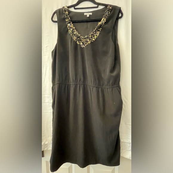 Gap black dress, size XL, decorative V neck - Picture 1 of 7